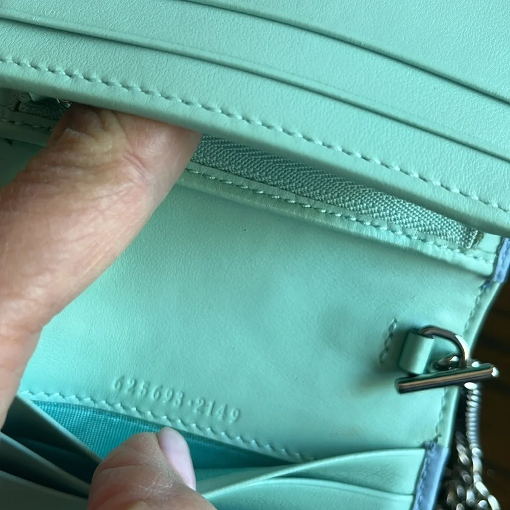 GUCCI GG MARMONT RAINBOW CHAIN WALLET - Picture 8 of 15